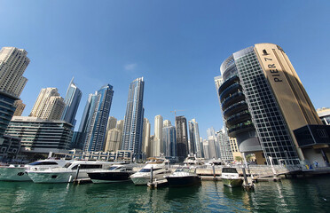 Obraz premium View on Dubai Marina skyscrapers, Dubai, United Arab Emirates