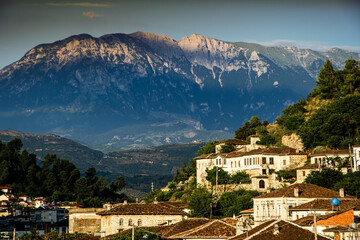 Berat Albania miasto 1000 okien