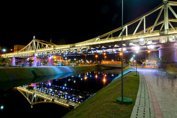 Ponte metálica Beijamim Constant no centro da cidade de Manaus.