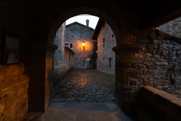 Barcena Mayor, pueblo medieval de Cantabria