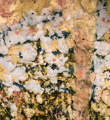 Naklejka premium old wall with mold and stains of paint