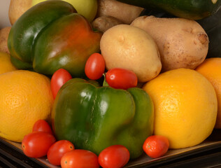 fruits and vegetables/FRUIT BOX