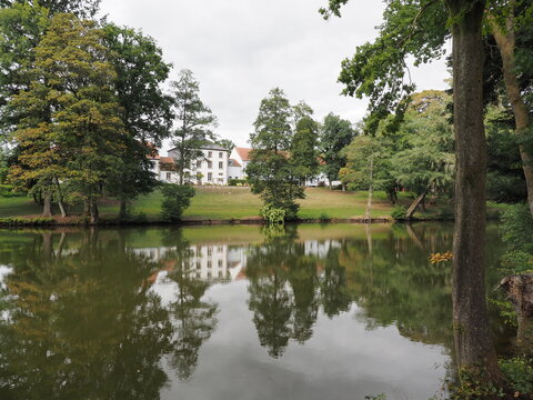 Landschaftspark und Hofgut Imsbach Lapointe im Saarland bei Theley
