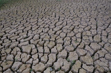 boue séchée barrage à sec