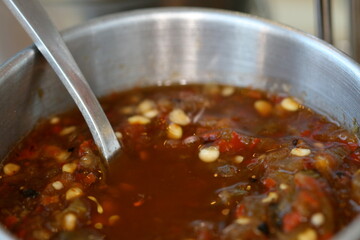 Tacos al pastor, salsas y comida mexicana