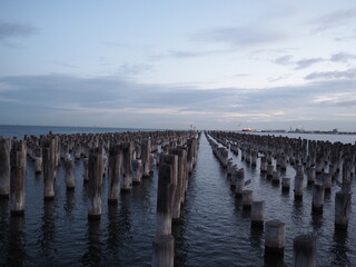 Obraz premium Sunset at the Princess Pier in Port Melbourne, Victoria, Australia