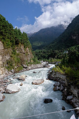 Rzeka w Nepalu