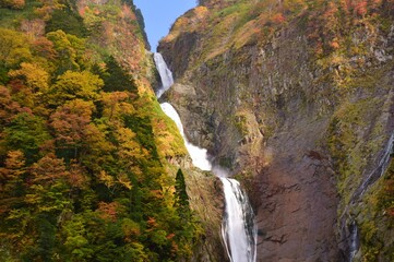 秋景色　立山連峰 称名滝