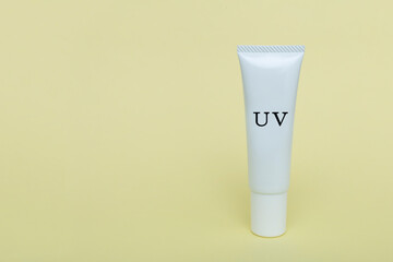 UV,チューブ,クリーム,化粧品,下地,日焼け止め,健康,スキンケア,美容,黄色