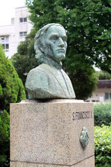 Obraz premium A closeup view of Francis Xavier statue in Kagoshima