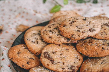 chocolate chip cookie
