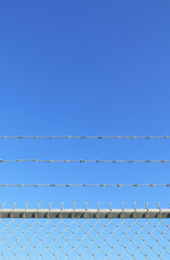 有刺鉄線　フェンス　素材