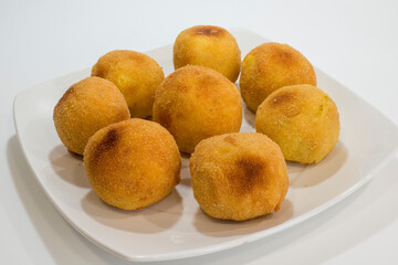 PATATAS RELLENAS ATÚN 