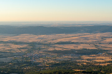 PARAPENTE AL ATARDECER PIEDRAHÍTA AVILA
