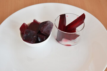 beetroot ice cubes for skin care from fresh beetroot using for open pores home remedy 