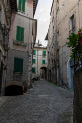 architecture of alleys and buildings in the country of stroncone