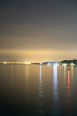 Langzeitaufnahme Küste bei Nacht