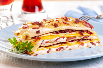 lasanha de creme e bacon