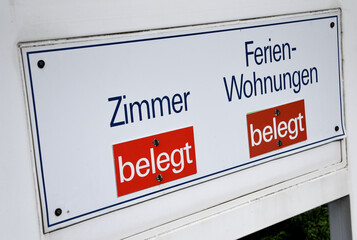 Ein Schild 