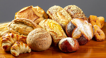 cesta de Paes  artesanais naturais em cena