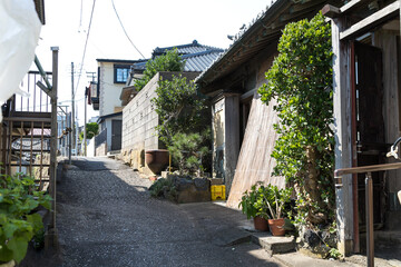 小さな漁港の街の風景　千葉県銚子市　日本