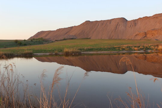 Lake near the slag dump in Makeevka