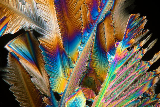 Crystalized citric acid under polarized light