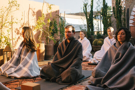 Sunny Rooftop Morning Meditation