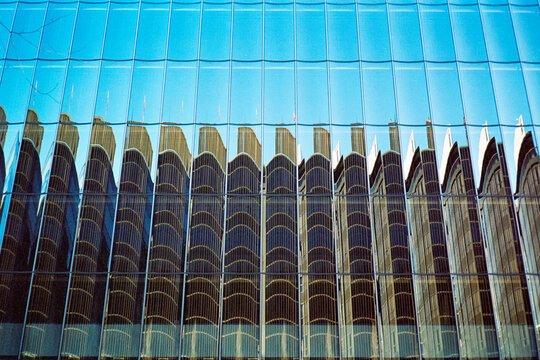 Repeating reflection in modern glass architecture