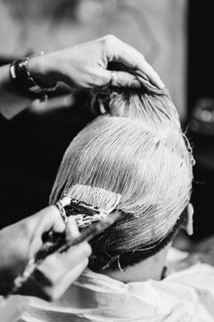 Applying bleach to hair