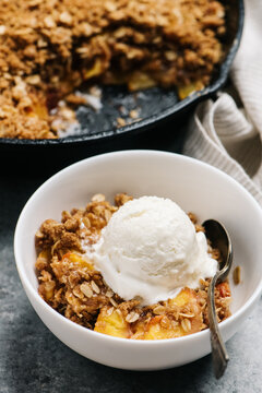 Peach Cobbler a la mode