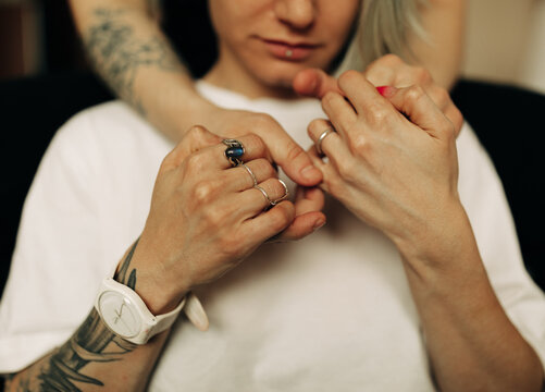 hands of lesbian couple