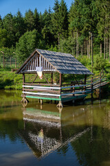 Obraz premium Romania Bistrita Paradisul Verde ,ponton pe lac ,2020