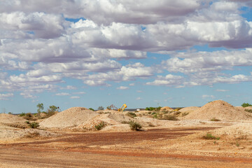 Opal mining at Lightning Ridge, Australia