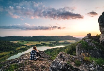 Sonnenuntergang am Stausee