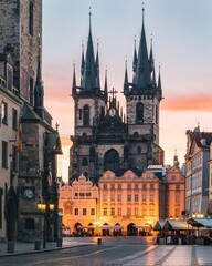 Fototapeta premium Prager Sonnenaufgang