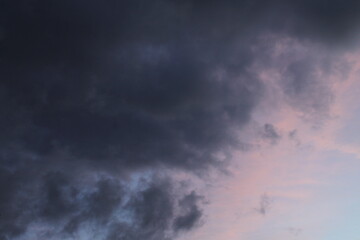 Fototapeta na wymiar dark cloudy sky before a thunderstorm