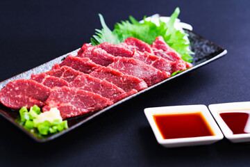馬刺し【九州・熊本，信州・長野の御当地グルメ】