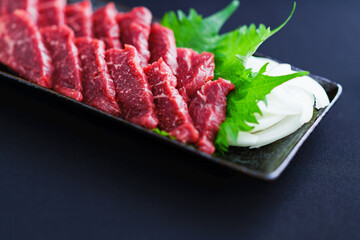 馬刺し【九州・熊本，信州・長野の御当地グルメ】