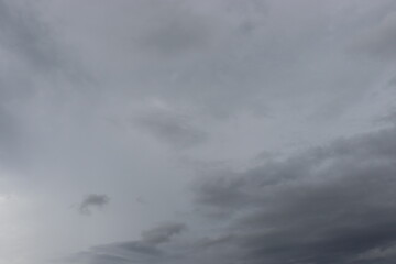 日本の空に浮かぶ雲