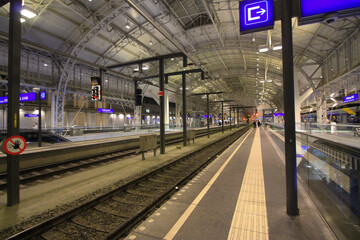 Vienna, Station, January