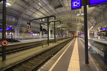 Naklejka premium Vienna, Station, January