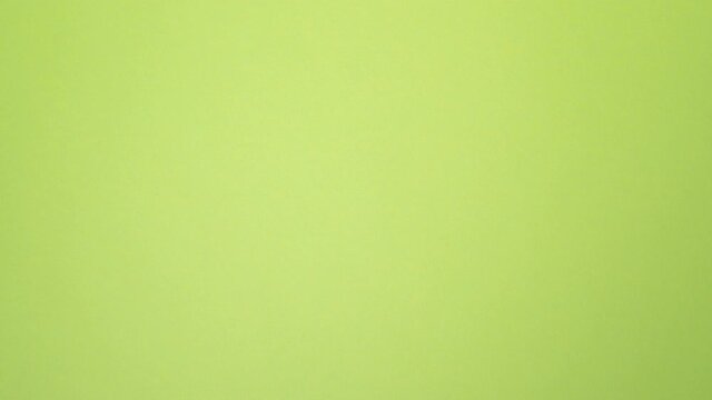 Many Questions on a green background - Stop Motion Animation - Note Paper - Idea