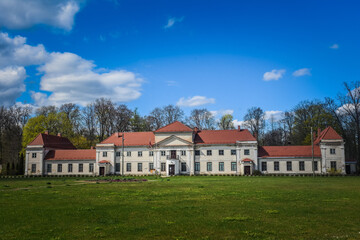 Fototapeta na wymiar Manor-house, palace, castle in Europe
