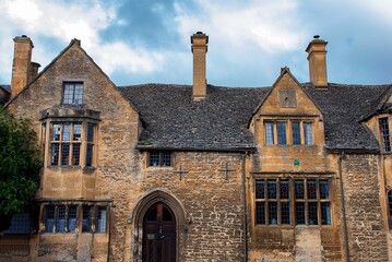 Naklejka premium Buildings in the village of Chipping Campden in the Cotswolds, UK
