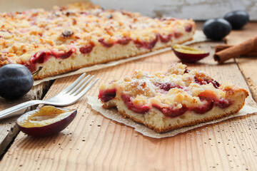 Pflaumenkuchen Kuchen Pflaume Blechkuchen mit Streuseln
