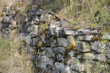 Dry stone wall