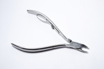 Nail pliers for use in beauty salons