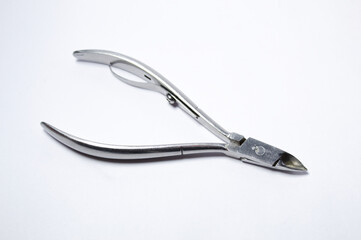 Nail pliers for use in beauty salons
