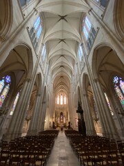 Naklejka premium Nef de la basilique Sainte-Clotilde à Paris